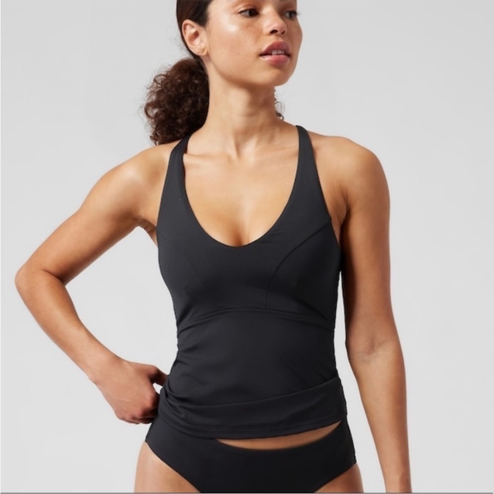 Athleta D/DD Triangle Tankini Top